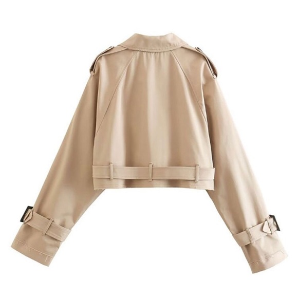 Women's Cropped Trench Coat - Picture 5 of 6